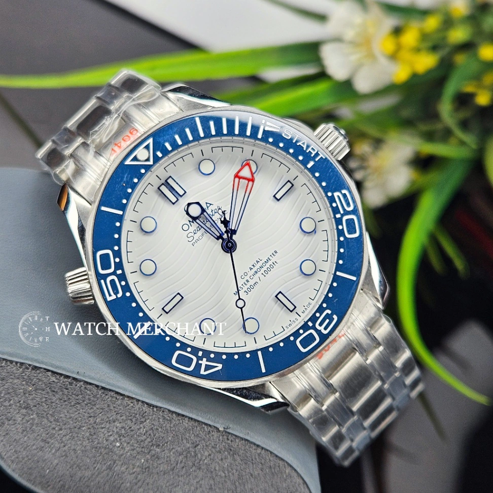 Omega Seamaster Diver 300M Stainless Steel Silver Case with White Wave Dial and Blue Bezel