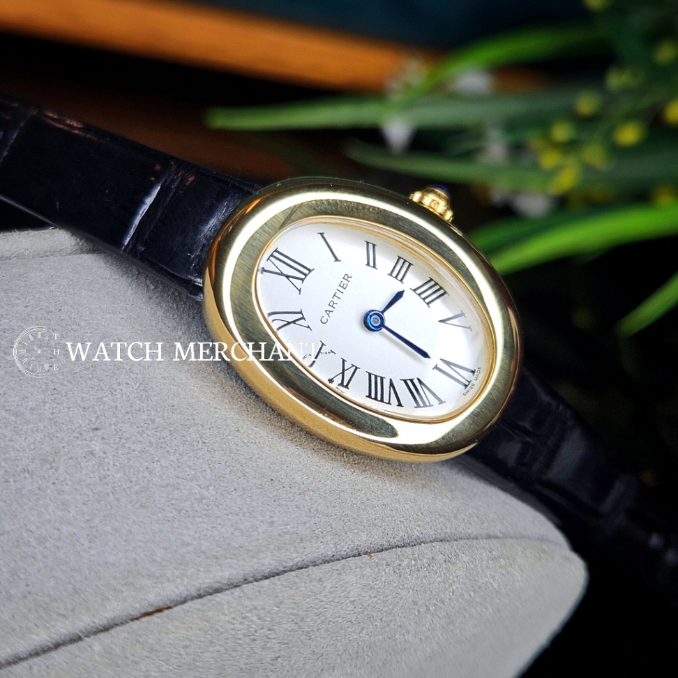 Cartier Baignoire Yellow Gold Case with White Dial and Black Leather Strap