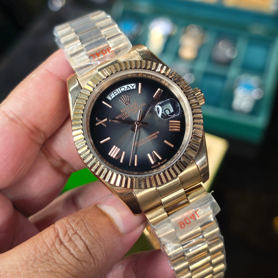 Rolex Day-Date Everose Gold Case with Blue Ombre Dial, Fluted Bezel and President Bracelet