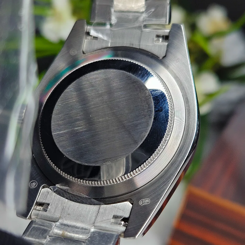 Rolex Oyster Perpetual Day-Date 40 thumbnail 4