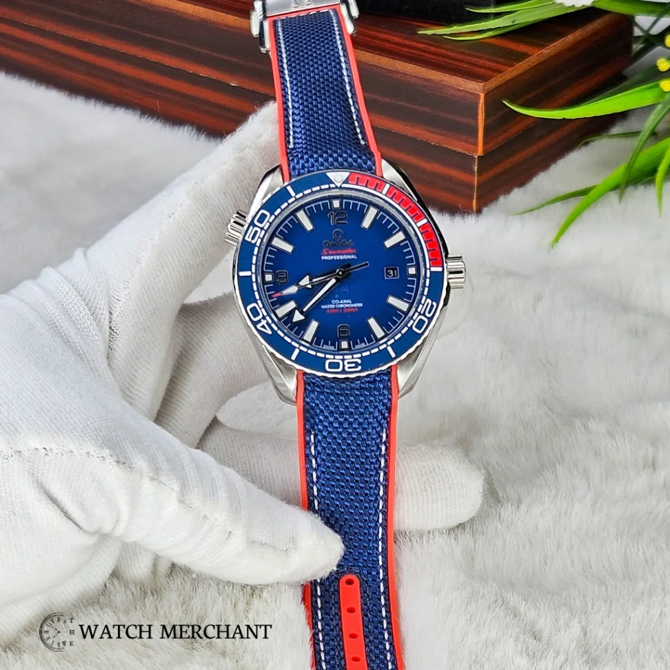 Omega Seamaster Planet Ocean thumbnail 5