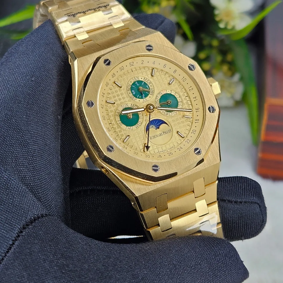 Audemars Piguet Royal Oak Perpetual Calendar thumbnail 1