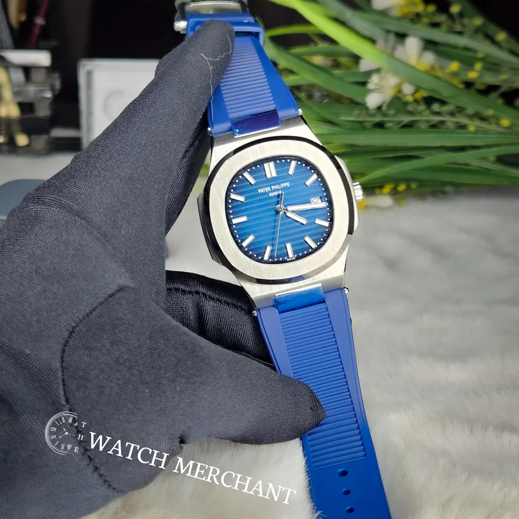 Patek Philippe Nautilus || Ref. 5711/1A-010 || Euro Grade Replica thumbnail 3