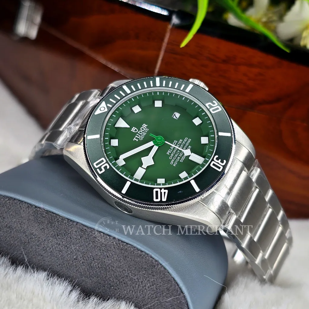 green Tudor Pelagos